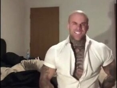 Luxurious Inked Dude Masturbates Off Huge Bone & Pops