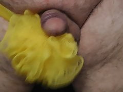 Bath scrubber