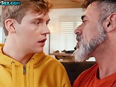 Gaydaddies bareback fuck anal loving twink in 3some till cum