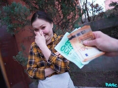 Asiatisch, Grosser schwanz, Blasen, Hundestellung, Geld, Pov, Jungendliche (18+), Titten