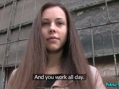 Enthousiasteling, Pijpbeurt, Bruinharig, Sperma in gezicht, Geld, Buiten, Gezichtspunt, Openbaar