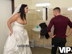 Gros cul, Gros seins, Mariée, Brunette brune, Robe, Européenne, Hd, Mariage