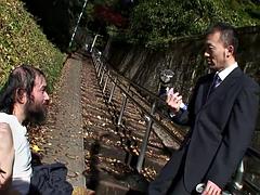 Grosser schwanz, Blasen, Braunhaarige, Besamung, Fetisch, Fußfetisch, Nylon, Büro