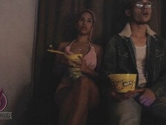 Verga grande, Cine, Cornudo, Semen en la boca, Pajear, Latina, Al aire libre, Español