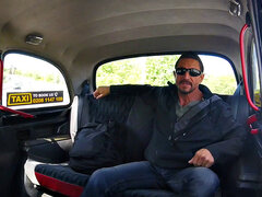 Tommy Gunn, the legend, deepthroats and fucks in reverse cowgirl taxi