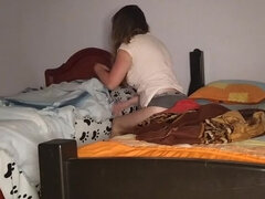 Américain, Sucer une bite, En levrette, Fait maison, Seins naturels, Soeurs, Espionne, Webcam