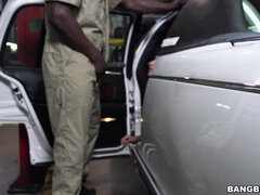 Grosse bite, Noire, Sucer une bite, Voiture, Habillées, Interracial, Monstre