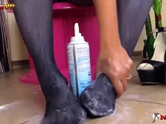 Grote mammen, Sperma, Voeten fetish, Voetbeurt, Hd, Italiaans, Nylonstof, Panty