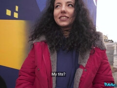 18, 素人, チェコ, ヨーロピアン, 小柄, ハメ撮り, 靴下, オッパイの