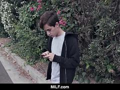 Tetas grandes, Morena, Madres para coger, Tetas