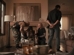 Cul, Lécher le cul, Noire, Sucer une bite, Bottes, En levrette, Tatouage, Plan cul à trois