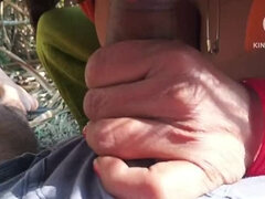 Beso negro, Gorda, Mamada, Granja, Indio, Tetas naturales, Pezones, Al aire libre