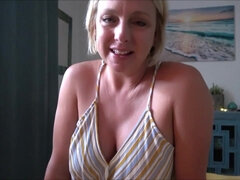 Cum on Tits for Blonde Housewife Brianna Beach - Moms Best Friend - Brianna beach