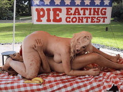 Sucer une bite, Concours, Gode, En levrette, Nourriture, Hd