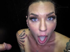 Gros cul, Grosse bite, Gros seins, Sucer une bite, Tir de sperme, Trou de la gloire, Branlette thaïlandaise, Masturbation