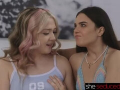 Tetas grandes, Rubia, Morena, Fetiche, Madres para coger, Pequeña, Coño, Seducido