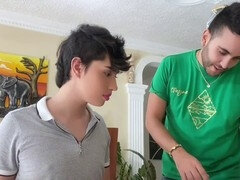 Amateur, Cul, Gros cul, Grosse bite, Éjaculation interne, Tir de sperme, Première fois, Poilue