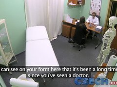 Silvie Deluxe gets her first squirting orgasm from Czech Doctor in POV reality video