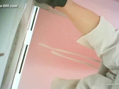 Amateur, Chinoise, Fait maison, Pisser, Public, Espionne, Toilettes, Voyeur