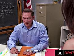 Sucer une bite, Hard, Belle mère, Étudiant, Professeur, Adolescente, Plan cul à trois