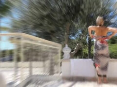 Amateur Blonde MILF Wife Fucks Outdoor in Public 4K Homemade