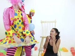 18 летние, Брюнетки, Пальцем, Киски, Софткор, Молоденькие, Сиськи, Униформа