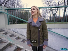 素人, ブロンド, フェラチオ, イマラチオ, 自然山雀, ハメ撮り, 公共, ロシア人