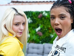 Жопа, Пальцем, Лесбиянка, Белье, Мастурбация, Киски, Стриптизерша, Молоденькие