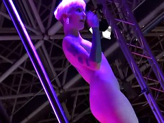 Masturbation, Public, Softcore