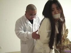 18 летние, Азиатки, Большая жопа, Бондаж, Брюнетки, Китаянки, Натуральные сиськи, Молоденькие