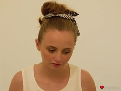 Unfulfilled Wife Has Lesbian Adventure