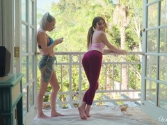 Culo, Morena, Penetracion con dedos, Lamidas, Tetas naturales, Coño, Tatuaje, Tetas