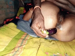 18 jahre, In den arsch, Aus dem arsch in den mund, Paar, Hausfrau, Erniedrigung, Küssen, Muschi