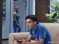 Sperma shot, Hd, Interraciaal, Moeder die ik wil neuken, Pornster, Stiefmoeder, Tiener, Trio