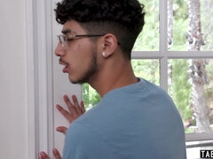 Grosser schwanz, Grosse titten, Kehlenfick, Schwanz, Familie, Milf, Mutti, Tittenfick