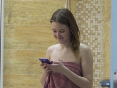 18 ans, Nana, En levrette, Embrassement, Lingerie, Masturbation, Chevaucher, Tatouage