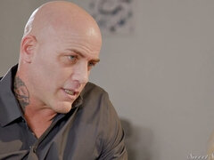 Chambre à dormir, Blonde, Lunettes, Branlette thaïlandaise, Jeans, Léchez, Chatte, Tatouage