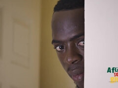 Africain, Gros seins, Noire, Plantureuse, Tir de sperme, Noir ébène, Hard, Maman