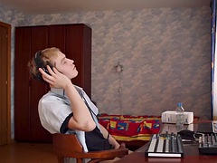 Blasen, Braunhaarige, Geile alte tussi, Hardcore, Reif, Titten