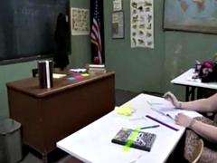 Grote mammen, Bruinharig, Lesbisch, Likken, Student, Lerarin, Tiener, Tieten likken