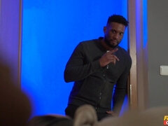 Grosse titten, Schwarz, Blasen, Braunhaarige, Schwarz, Interrassisch, Natürlichen titten, Flotter dreier