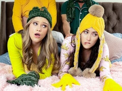 18 jaar, Slaapkamer, Grote kont, Grote lul, Hondjeshouding, Natuurlijke tieten, Tiener, Tieten likken