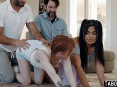 18 ans, Anal, Queue, Petite femme, Rousse roux, Maigrichonne, Adolescente, Ados anal