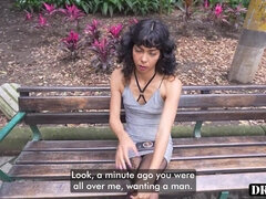 18 años, Tetas grandes, Polla, Estilo perrito, Latina, Pequeña, Público, Adolescente