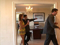 Grote lul, Pijpbeurt, Dubbele penetratie, Groep, Latijnse vrouw, Orgie, Tiener, Tieten likken