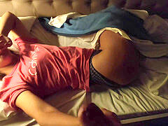 Amateur, Brunette brune, Cousine, Éjaculation interne, Tir de sperme, Fait maison, Fille latino, Chatte