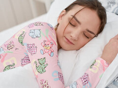 18 летние, Красотки, Большая жопа, Брюнетки, Порнозвезда, Бритые, Соло, Молоденькие