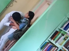 18 ans, Anal, Collège université, Première fois, Indienne, Étudiant, Professeur, Adolescente