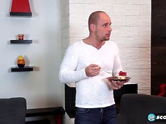 Большие сиськи, Минет, Брюнетки, Семяизвержение, Хд, Втроем