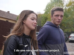 Enthousiasteling, Pijpbeurt, Bruinharig, Tsjechisch, Vriendin, Hardcore, Openbaar, Realiteit